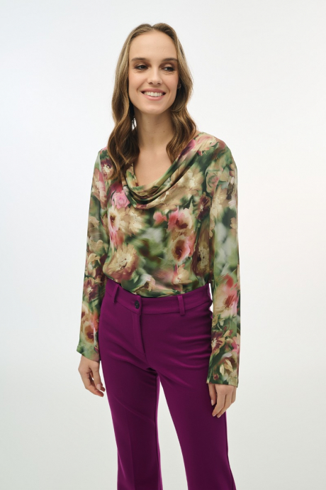 Μπλούζα σατέν με floral print 