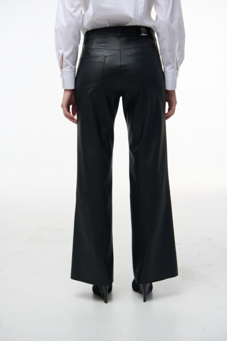 Παντελόνι απο faux leather 